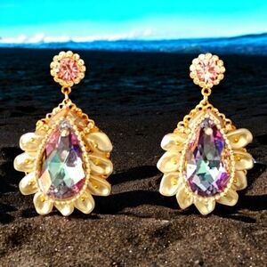 Iridescent shell pearl earrings